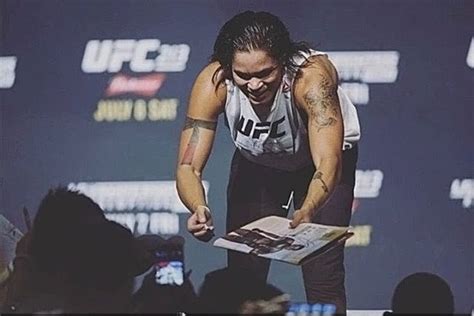 amanda nunes sexy|Amanda Nunes stuns fans by posing completely NUDE with only。